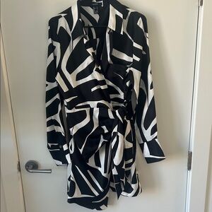 Forever 21 Black and White Abstract Wrap Dress